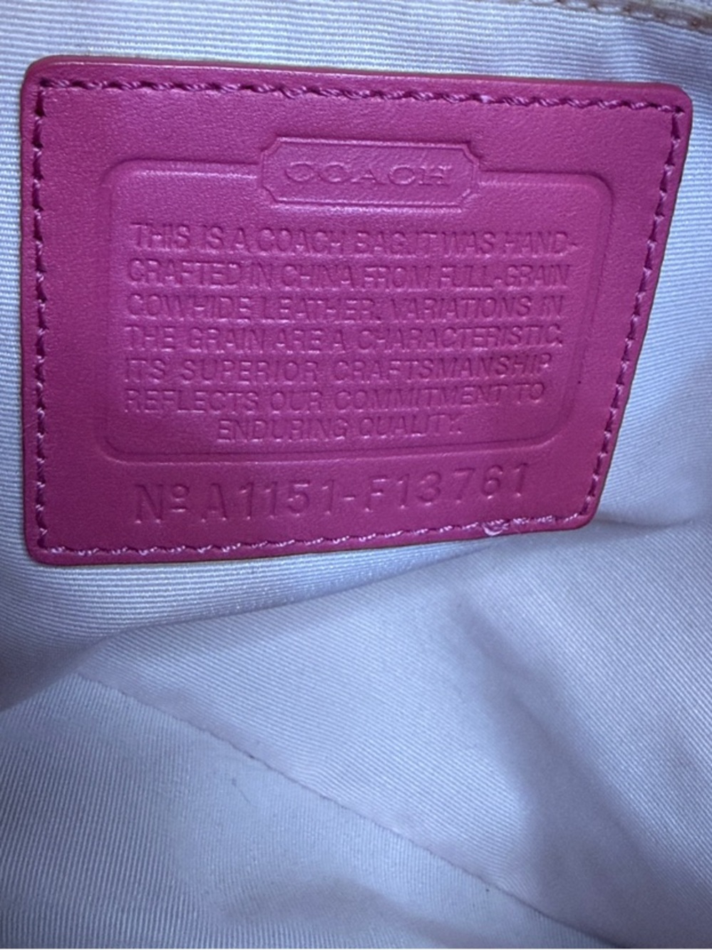 🩷Coach F13761 Hot Pink Patent Leather Tote Bag🩷 with Charm 🔥COA included - Picture 7 of 16